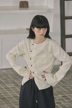 DU260708 Tuck Design Button Tops