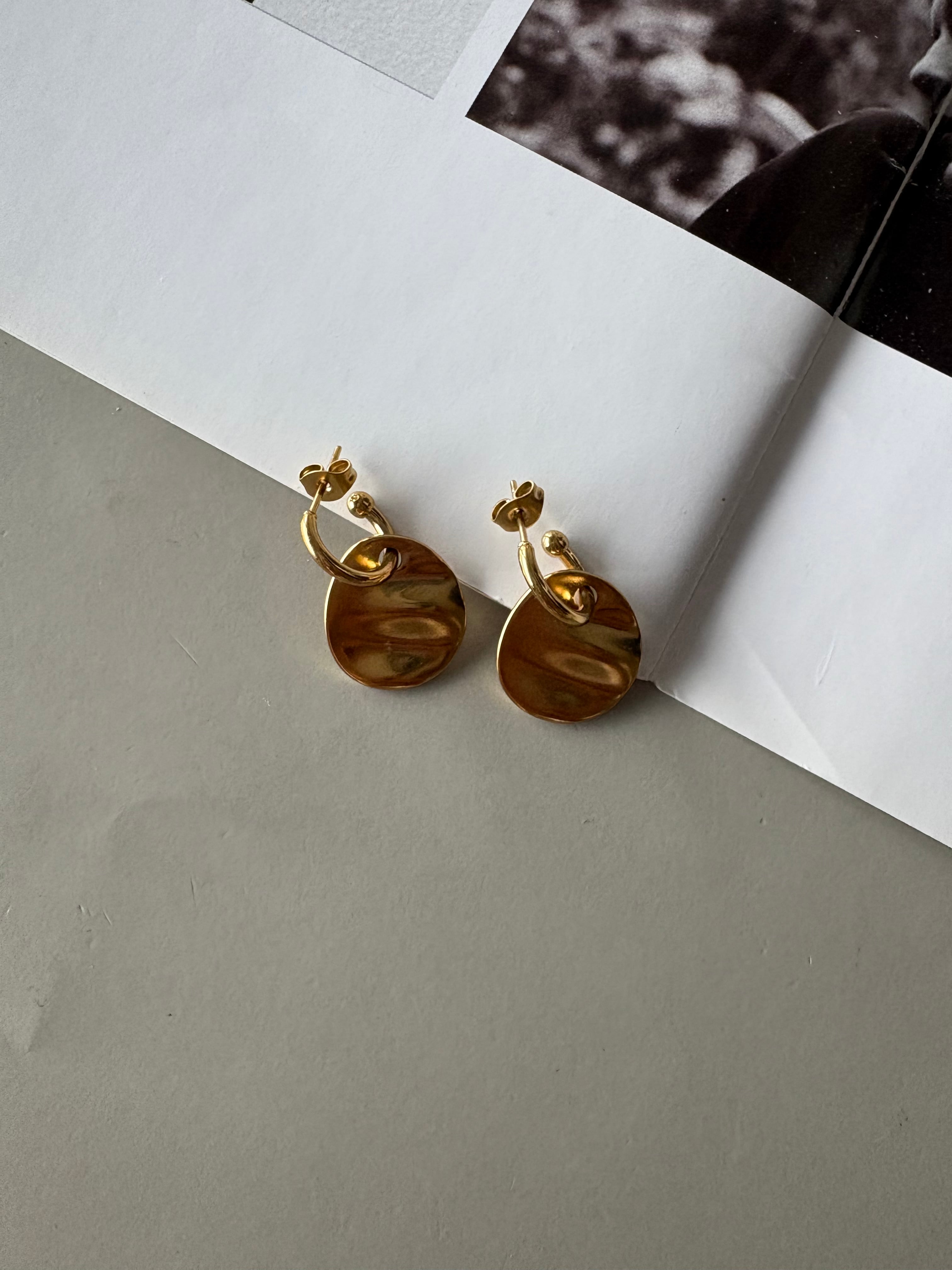 soft curve pierce | joie