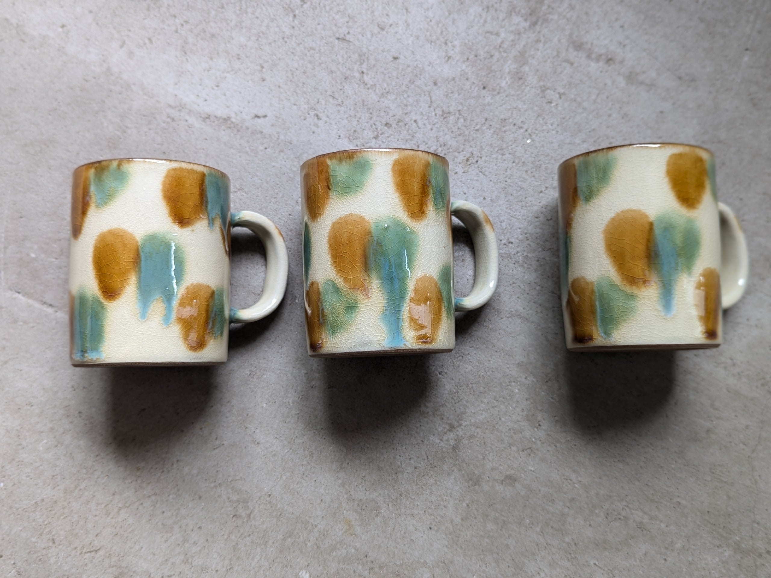 やちむん ミドルカップ（三彩） | 仲間陶房 | inoya | Basic Life