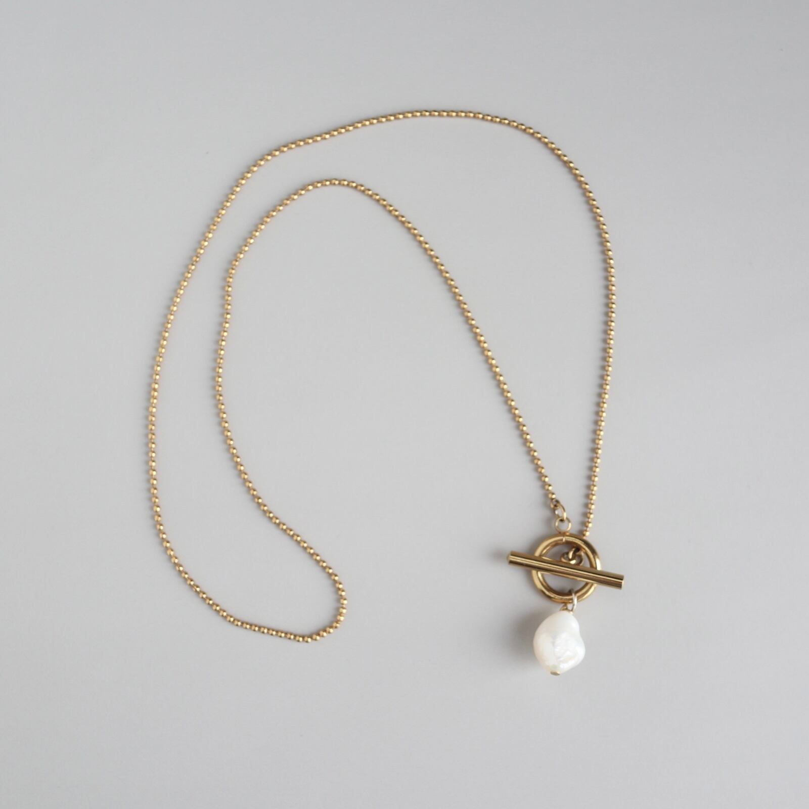 【ステンレスボールチェーンネックレス】淡水パール