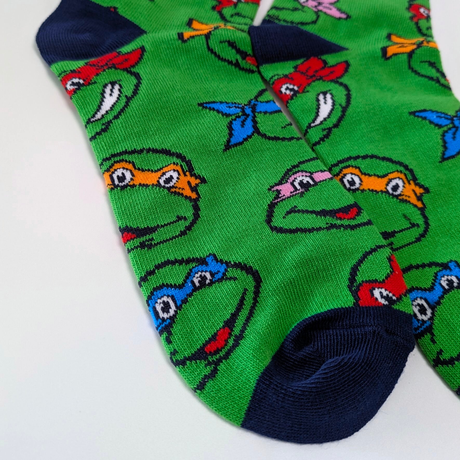 ♧【 crew socks / クルーソックス 】『 Teenage Mutant Ninja Turtles / タートルズ 』 靴下 / ソックス〚アメリカン雑貨 アメトイ〛