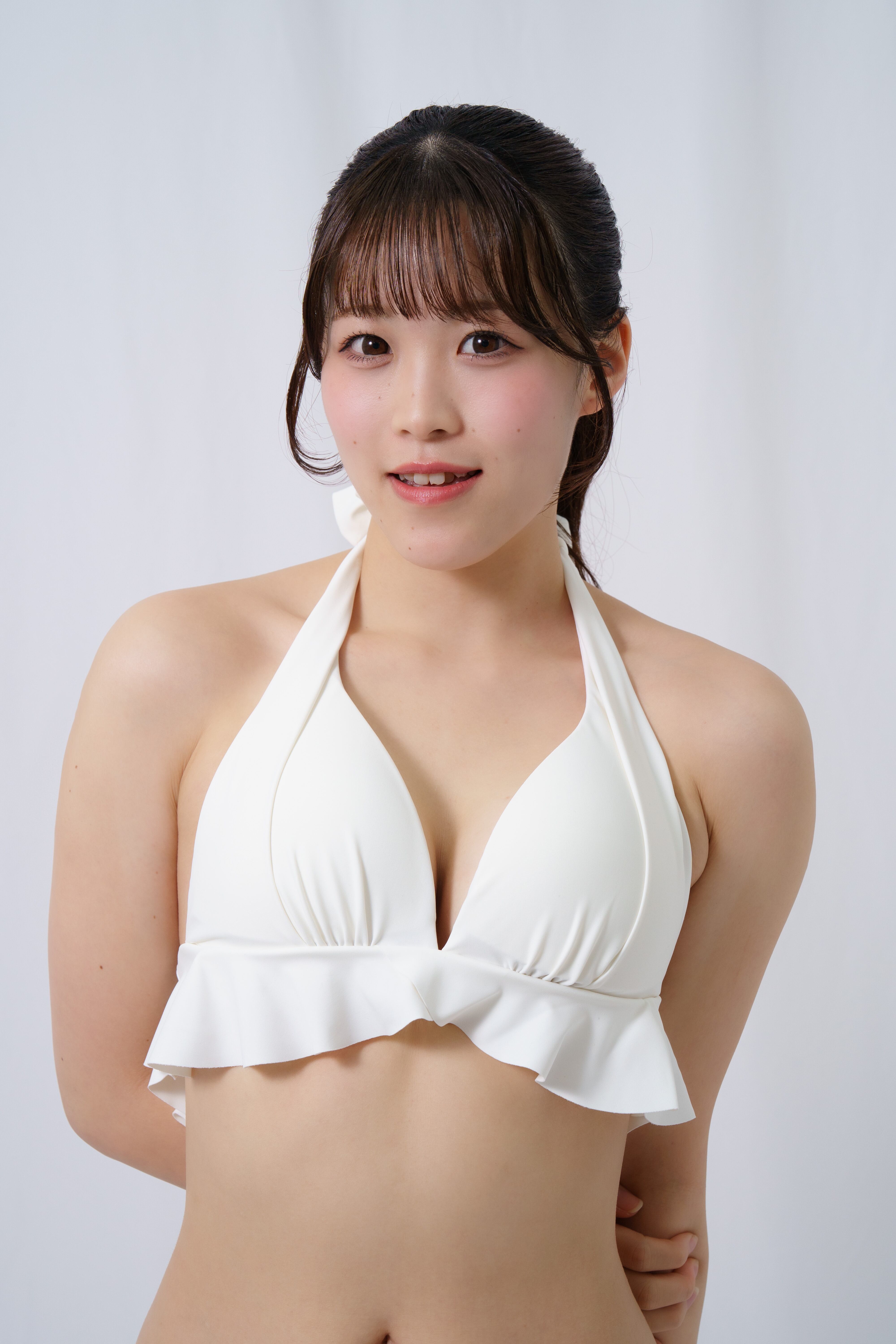 志高彩未 (Re:♡) サイン入り宛名ありチェキ | TGIF online shop
