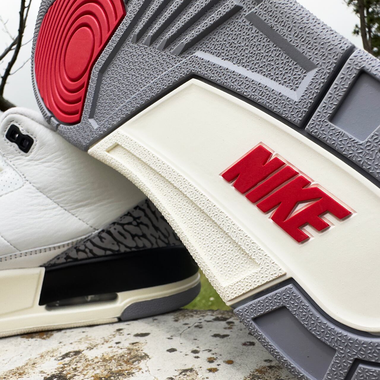 Nike Air Jordan 3 Retro "White Cement Reimagined" ジョーダン3