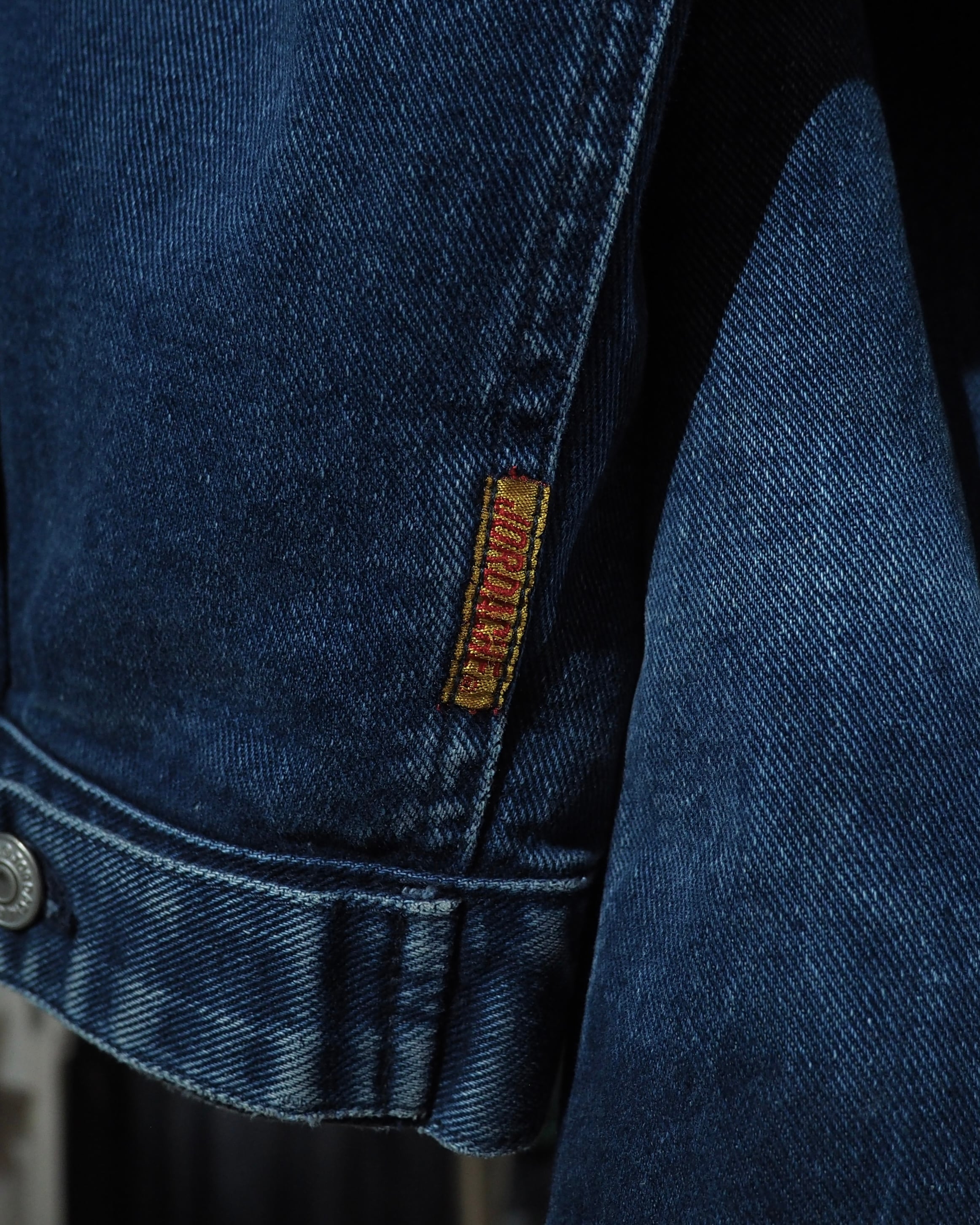 1990s " JORDACHE " Beautiful Fade Indigo Blue × Over silhouette vintage Denim Tracker jacket