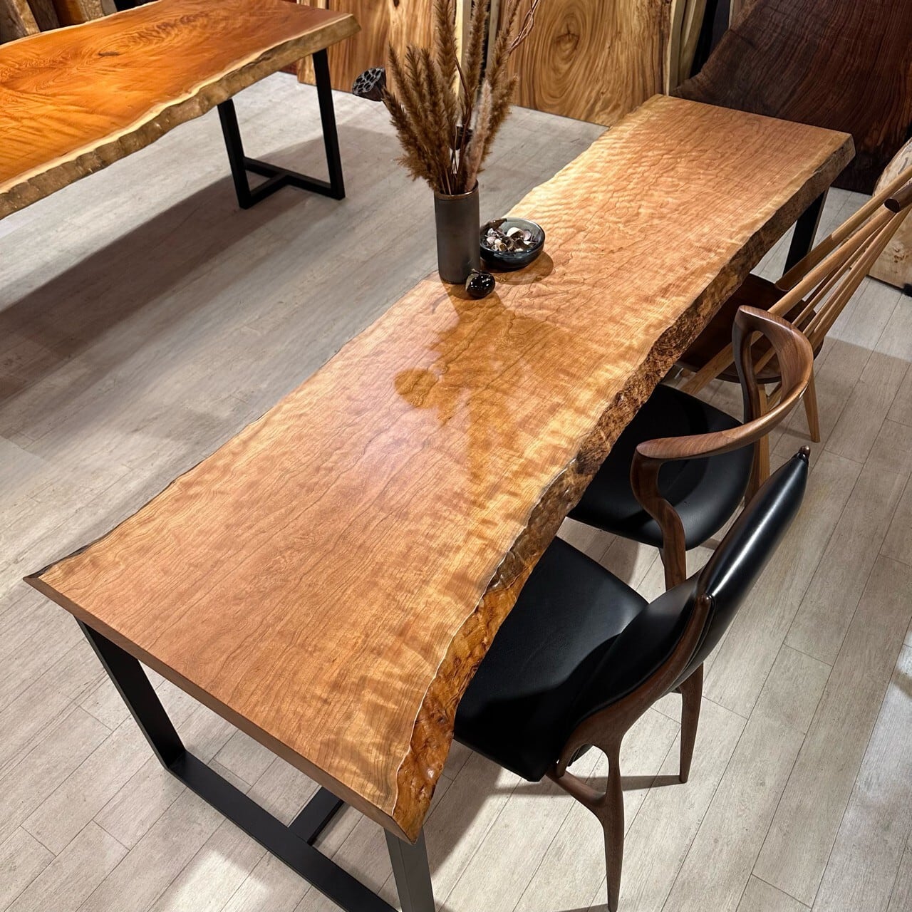 アメリカンブラックチェリー 一枚板 | 千年家具 - 一枚板 テーブル専門店