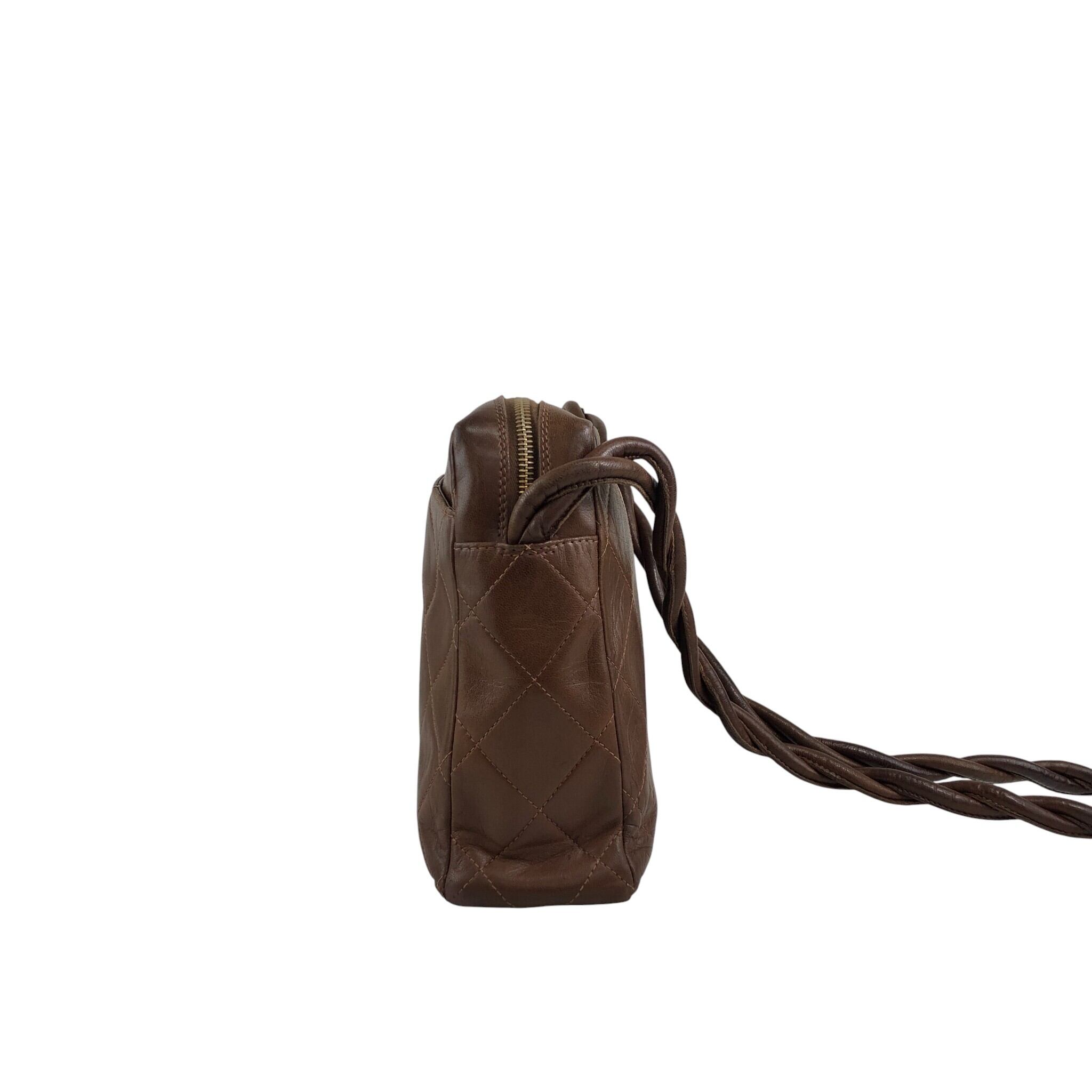 CHANEL シャネル ショルダーバッグ ブラウン ココマーク レザー