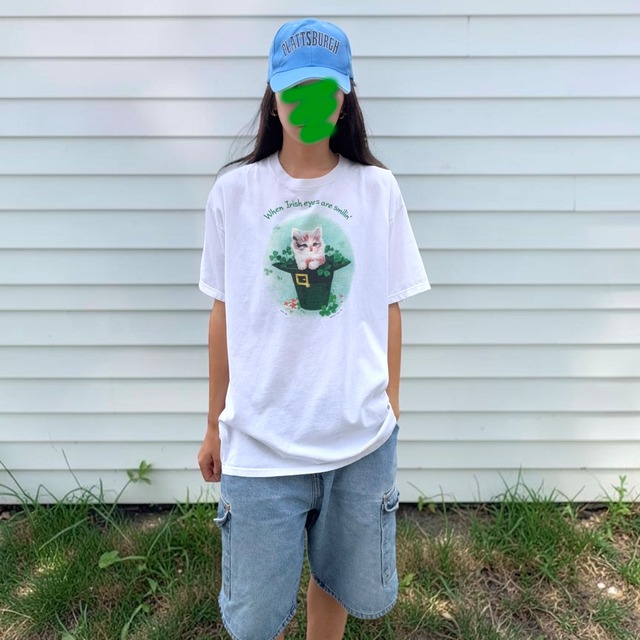 【LADIES】Lucky Kitten Graphic Tee - Oversized Fit XL