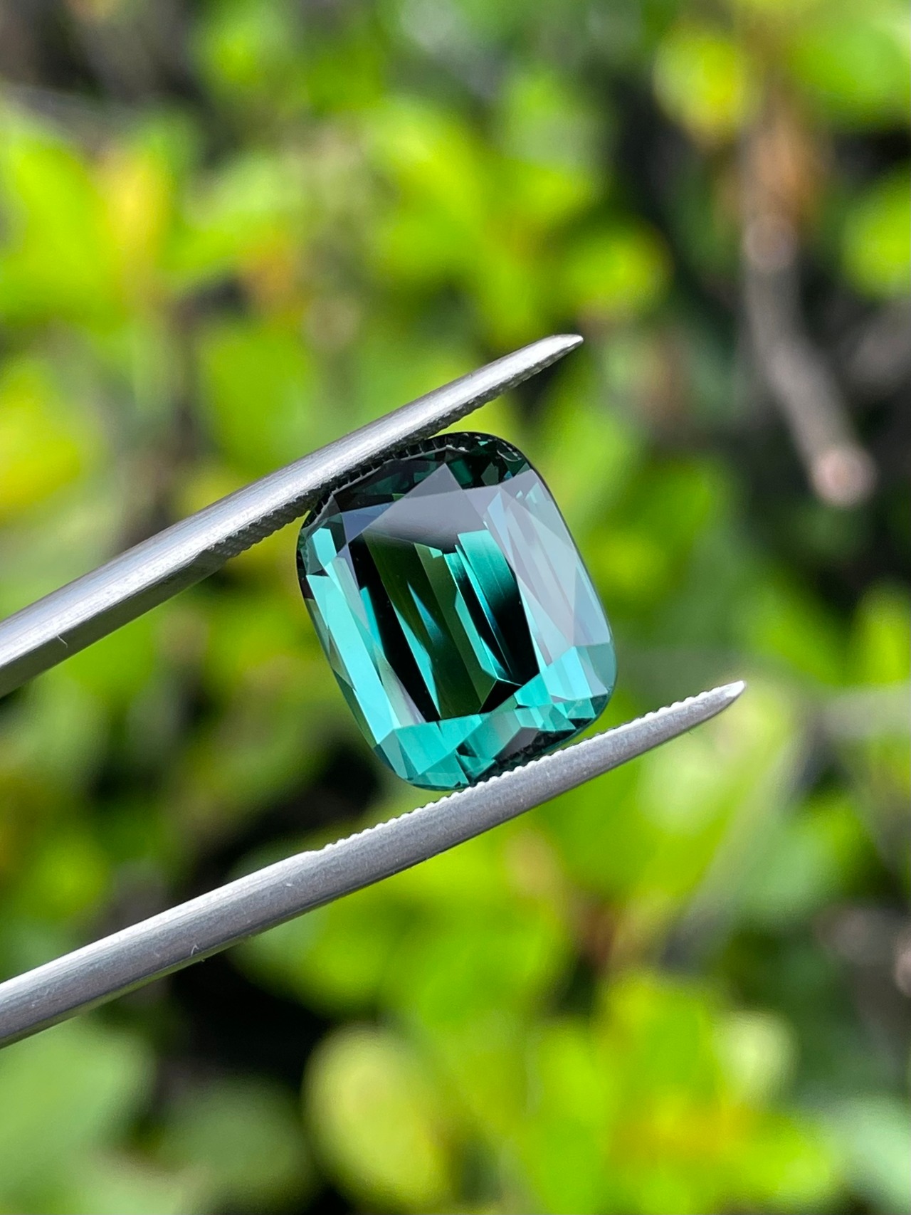 ティールカラートルマリン クッションシェイプ 12.3x10x7.7mm, 7.53ct ナミビア産