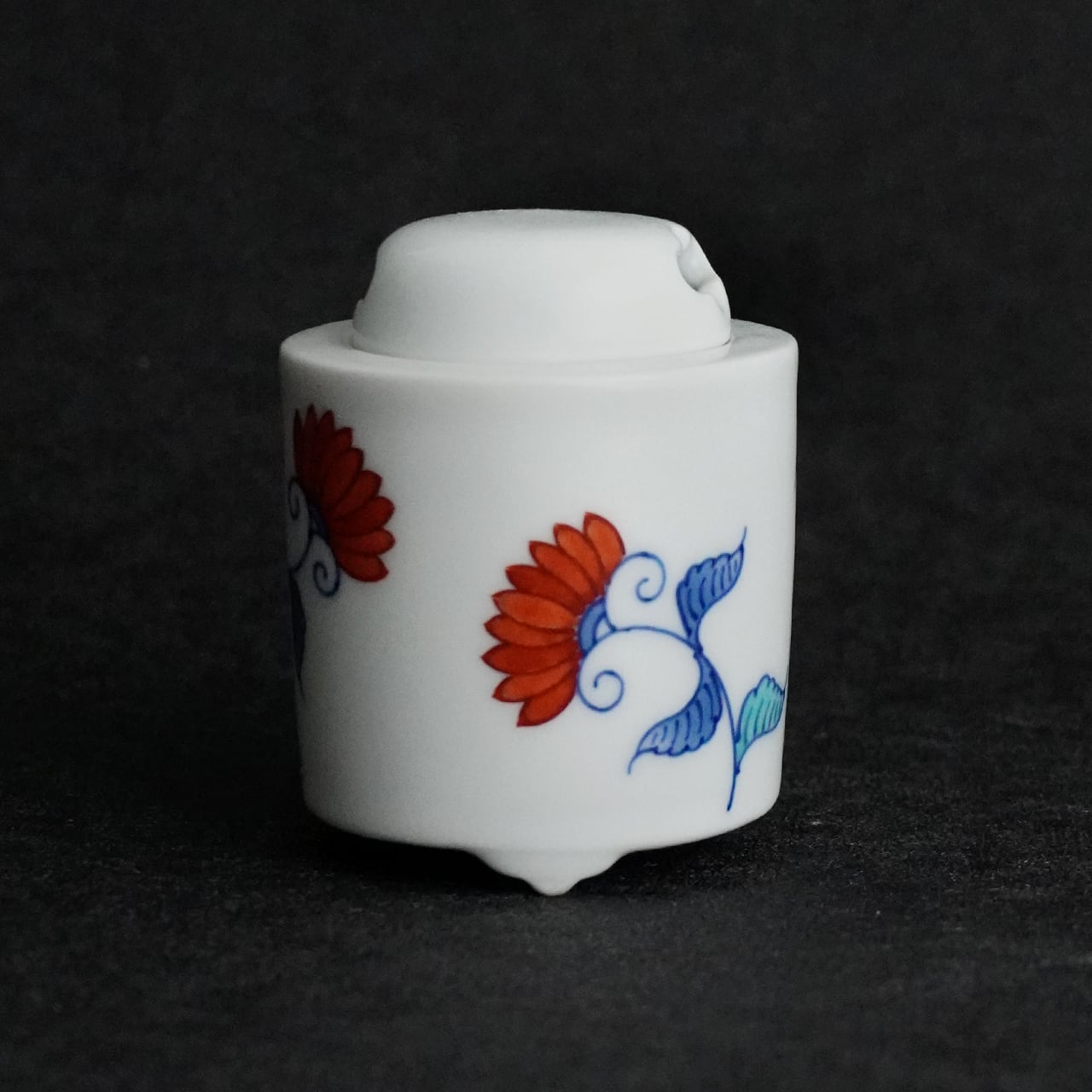 伊万里焼 鍋島忠山作 香炉 工芸品 陶磁器 置物 和風