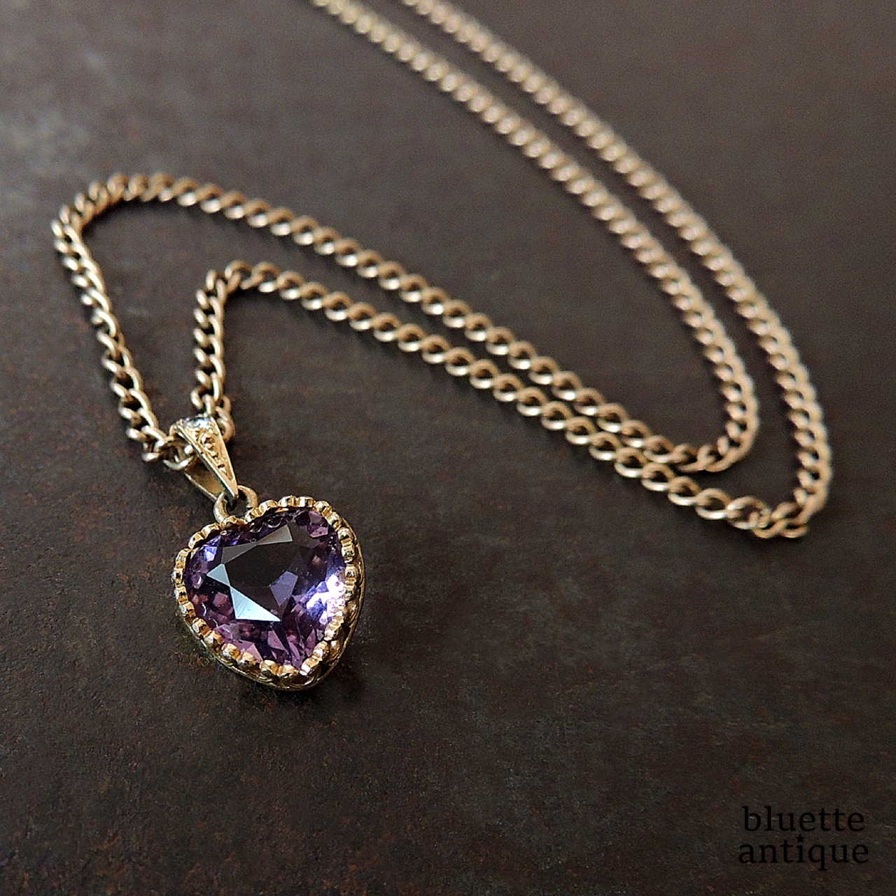 英国アンティークジュエリー エドワーディアン 天然アメシスト 天然ダイヤモンド ペンダントトップ (ソーティングメモ付)