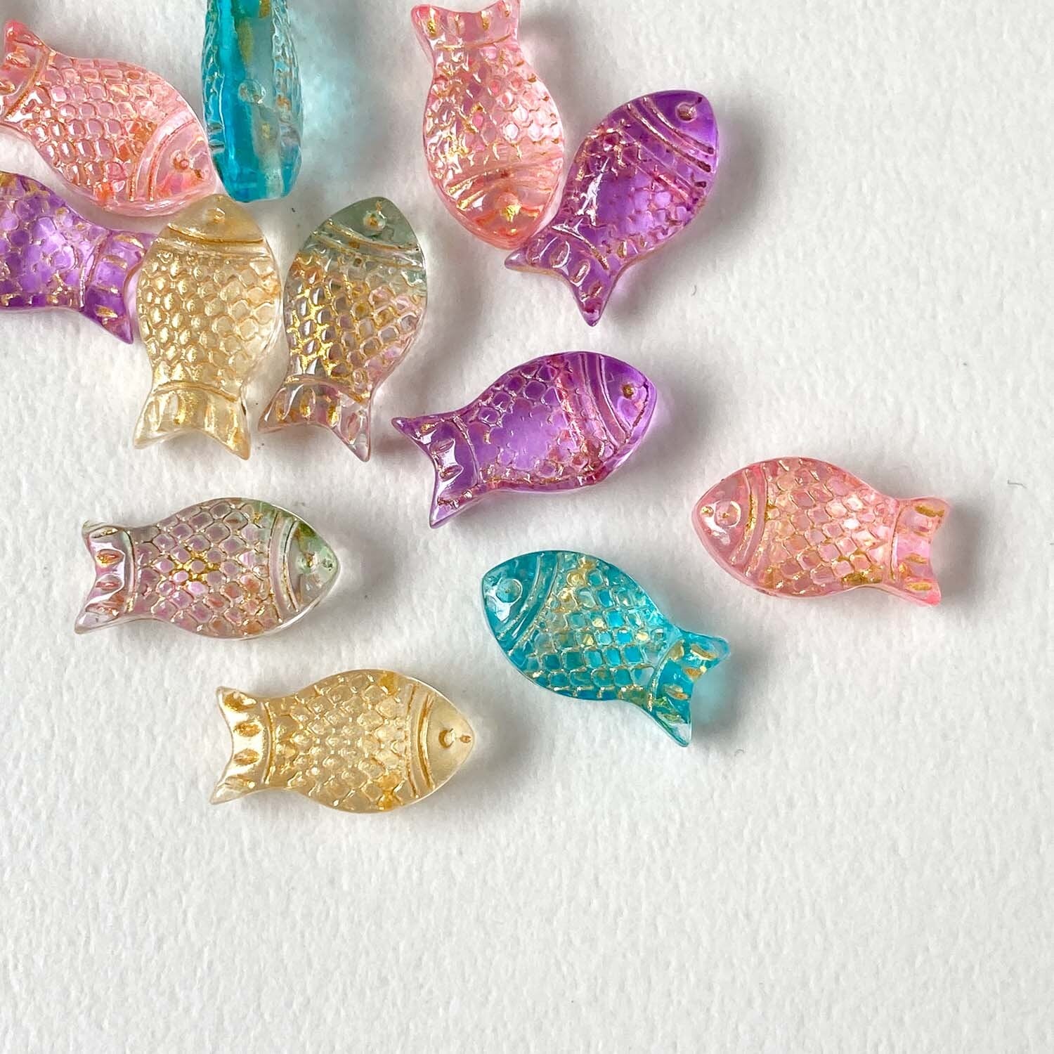 クリアガラスのお魚ビーズ(15mm)