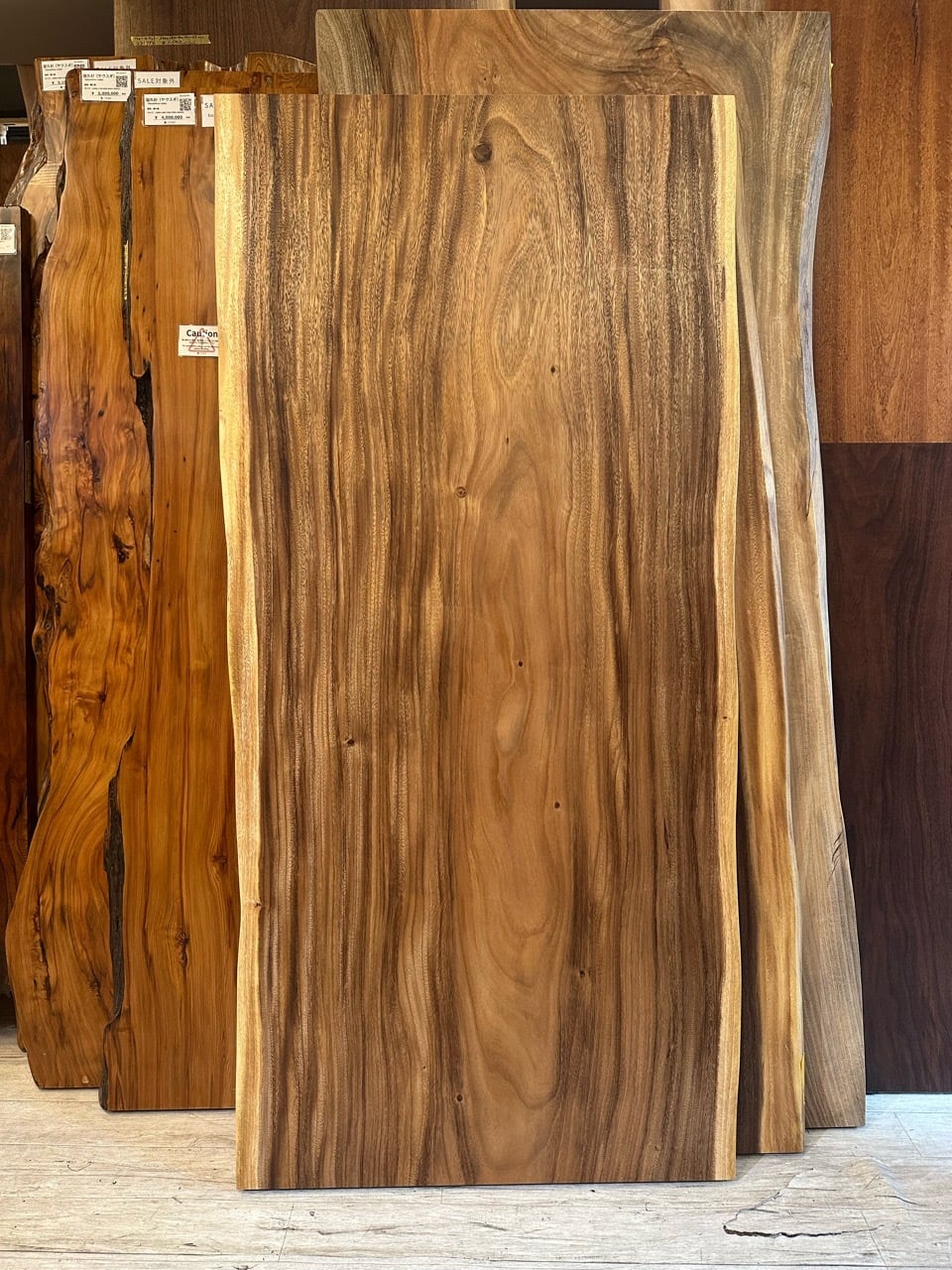 モンキーポッド _1800×750-800× _青山店_テーブル天板/一枚板 252660