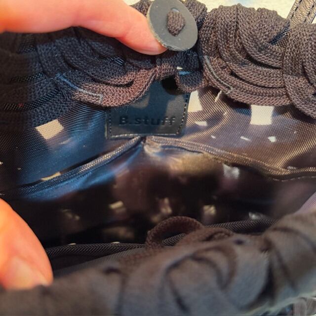 B.stuff 「リアン」スクエアハンドバッグ クロ