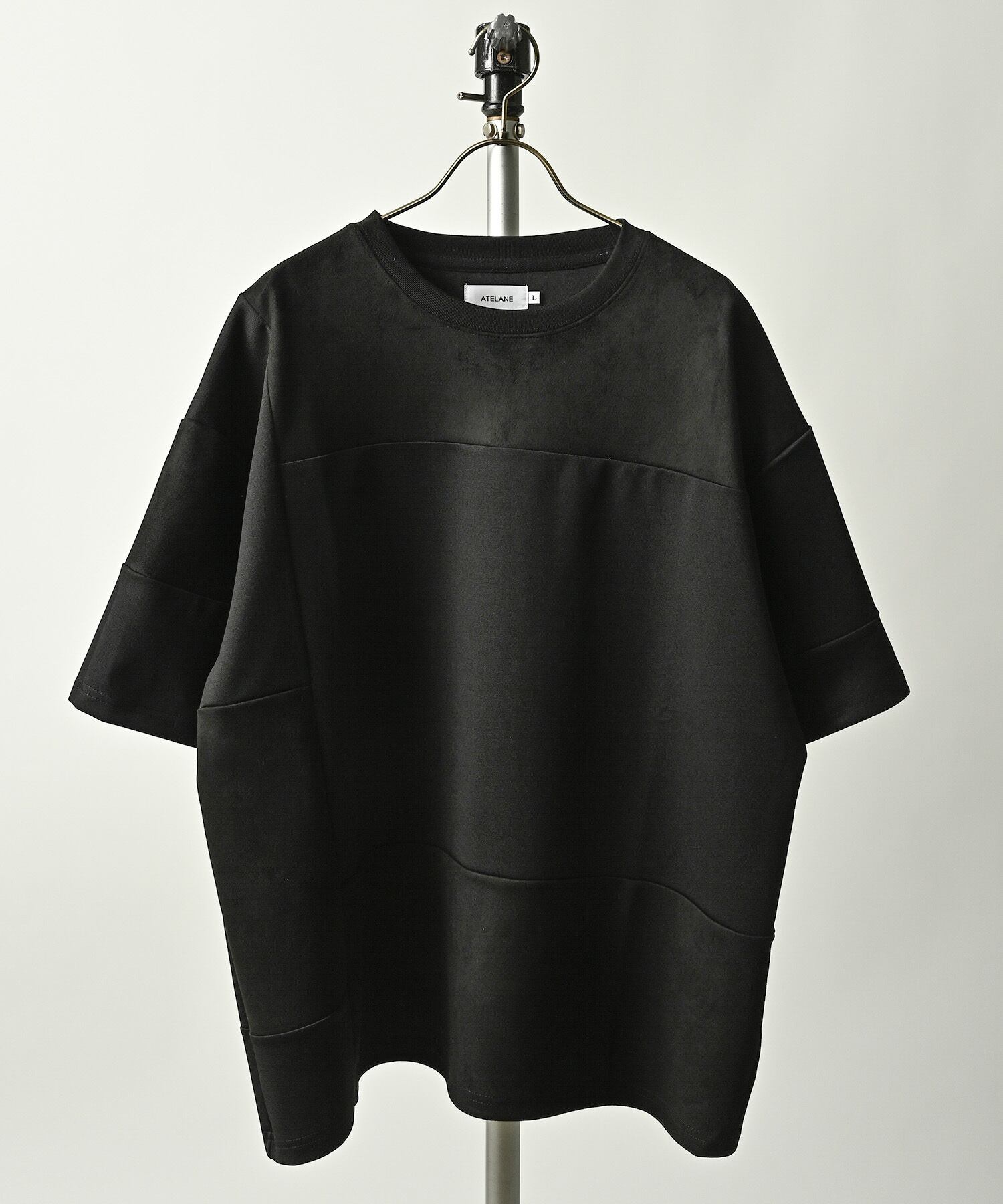 ATELANE Suede PonSh Patchwork Switching Tee (BLK) 26A-14081