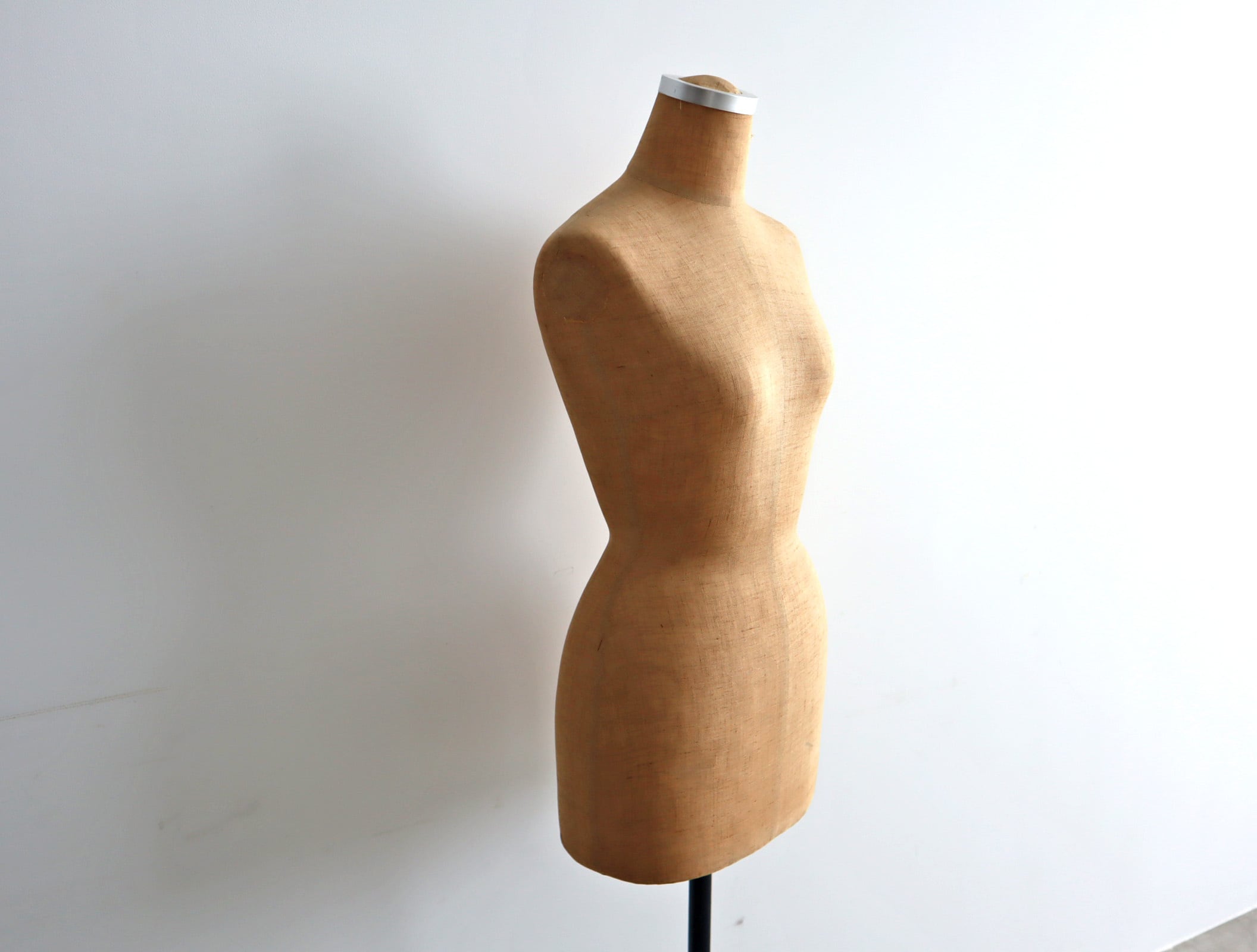 送料無料】 ささやき 杉崎泰山 近代こけし 小 | fismic