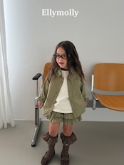 韓国子供服 / 26Autumn / ELLY MOLLY / エッジフリルソックス *free*