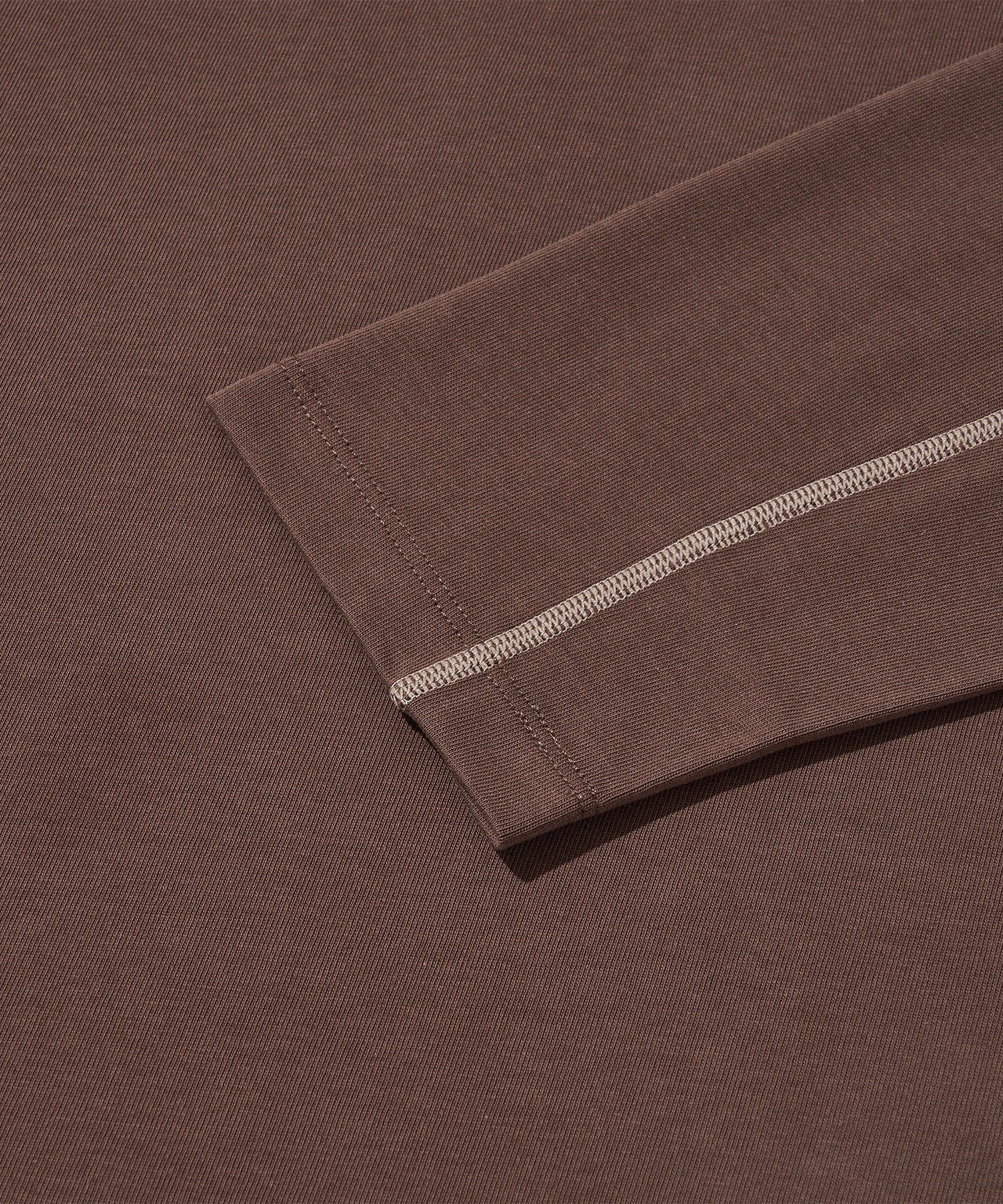 CONTRAST WONDER LONG SLEEVE T-SHIRT_BROWN