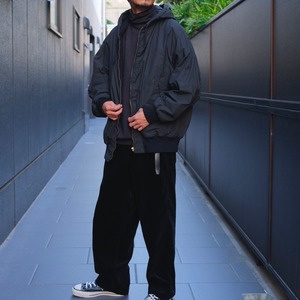 COMOLI(コモリ) / コットンナイロンジップパーカー-BLACK-(C03-01017)