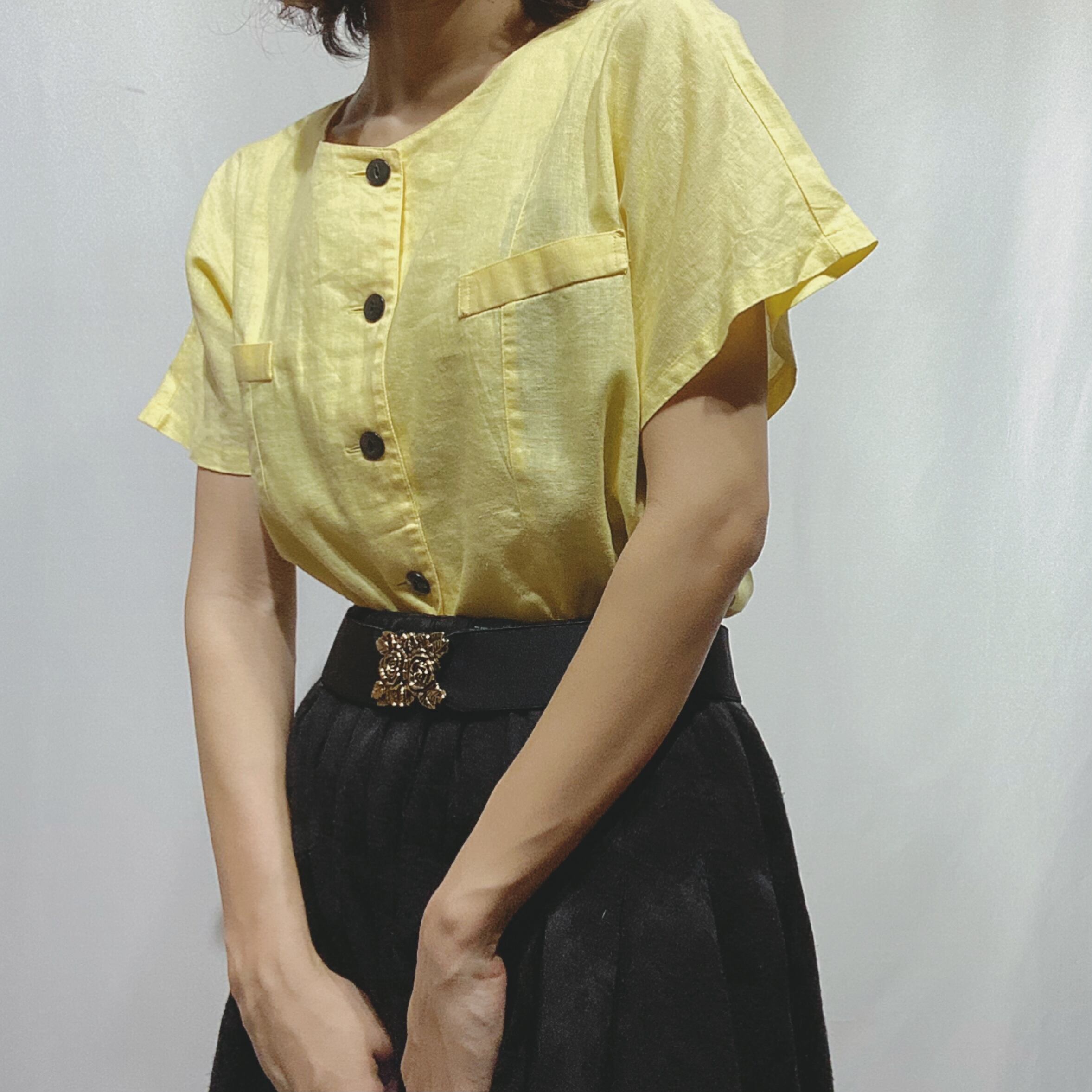 古着屋 昭和レトロ フレンチスリーブ レモンイエロー ブラウス | 古着 