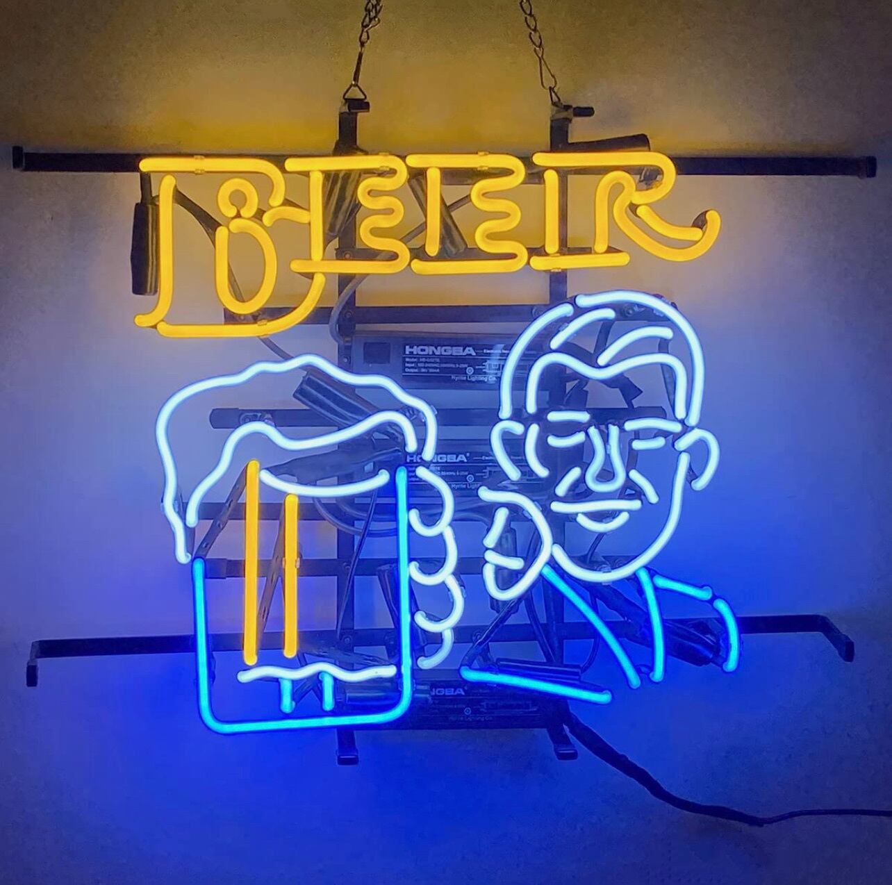 ネオンサイン ビール デザイン ネオン管 広告用看板　居酒屋 オーダーメイド ネオンサイン ビール デザイン ネオン管 広告用看板 居酒屋 オーダー