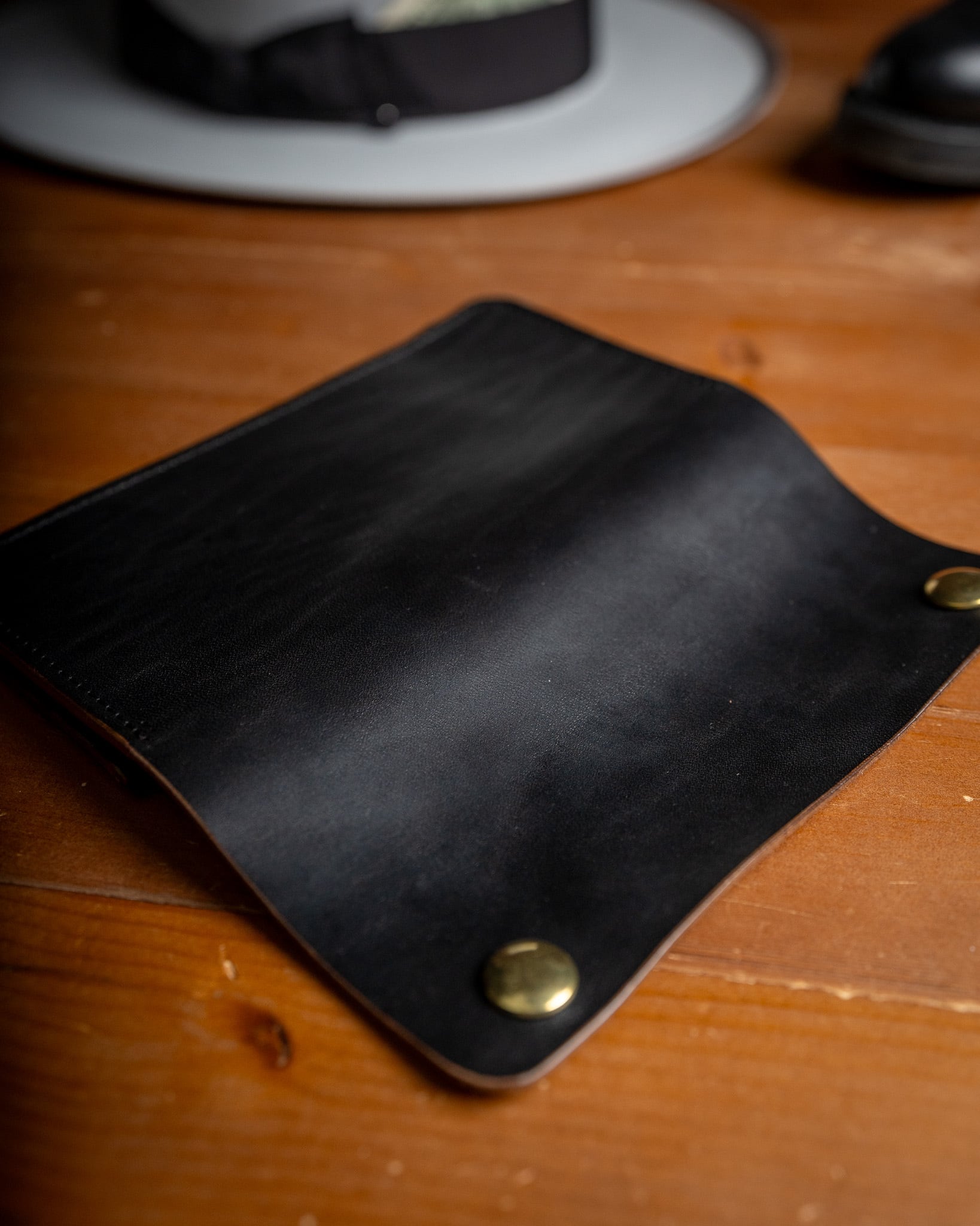Additive and Line】Tracker Wallet TW-003 Maryam Horse Butt 2層