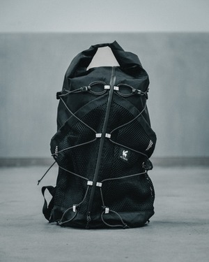 【即売品】I.D. backpack X-pac black 背面M