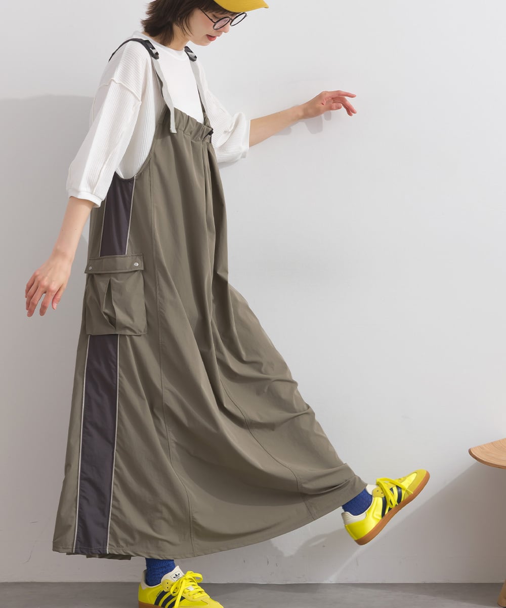 J261101 ストレッチナイロン配色ジャンパースカート / Stretch Nylon
