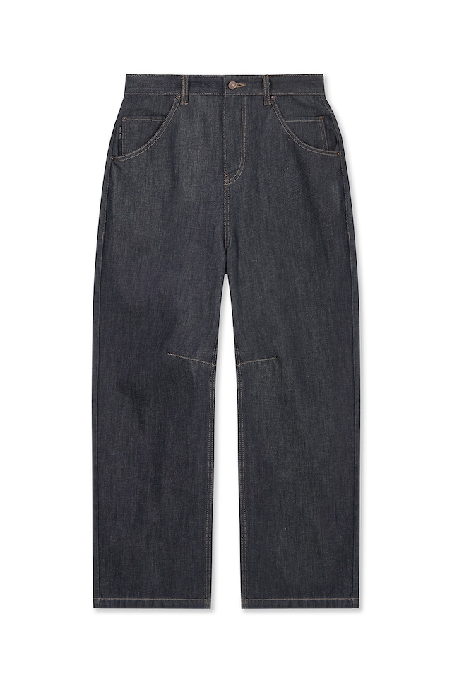 [Matin Kim] DART POINT DENIM PANTS IN DARK NAVY 正規品 韓国ブランド 韓国通販 韓国代行 韓国ファッション マーティンキム matinkim 日本 店舗