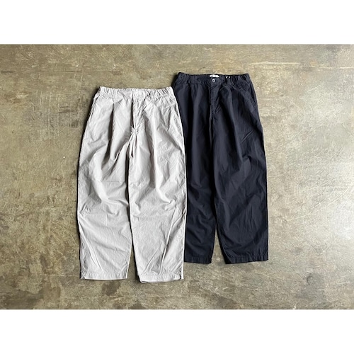 STILL BY HAND(スティル バイ ハンド) Cotton Garment Dye DeepTuck Tapered Pants