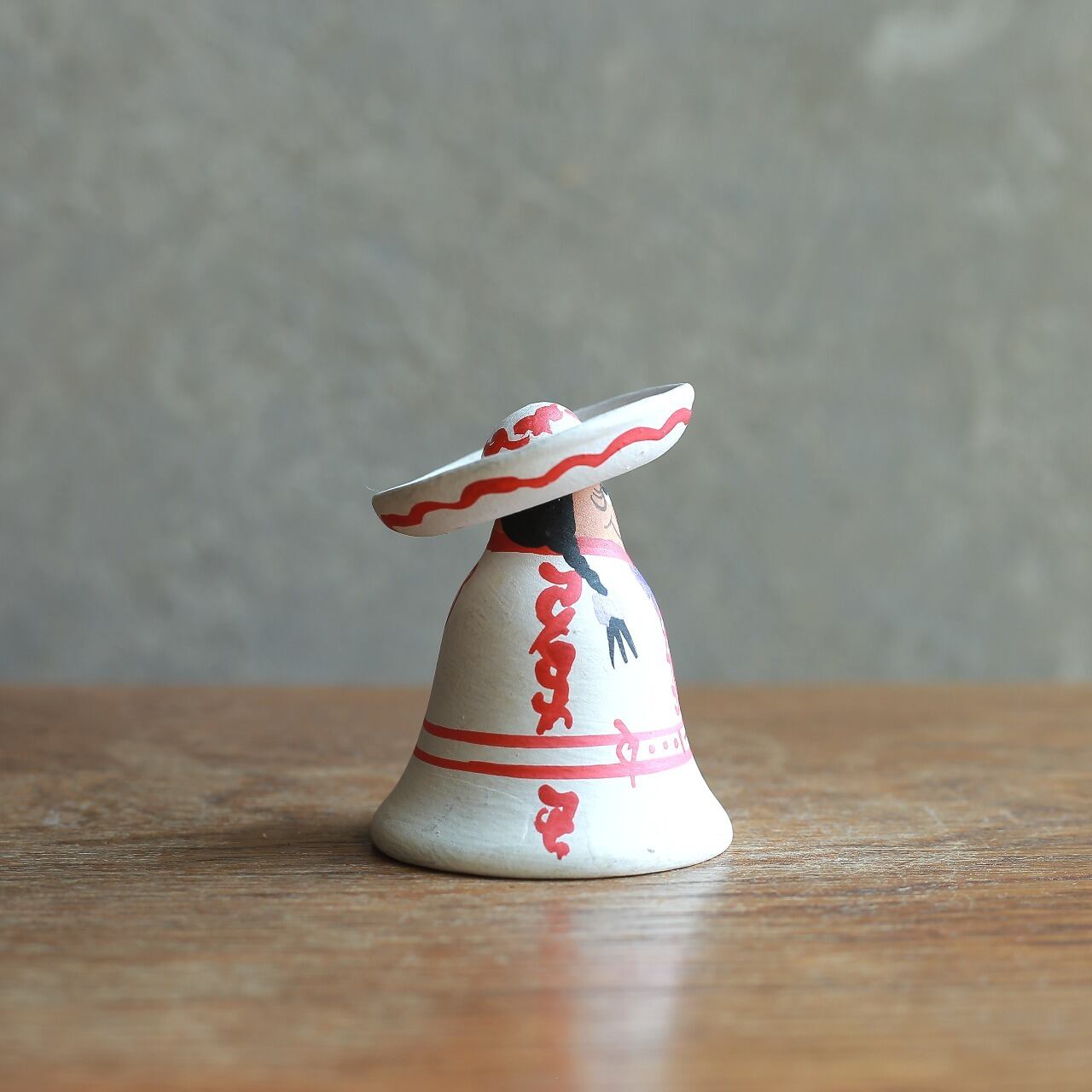 メキシコからやってきた、色彩豊かな呼び鈴｜陶器製 メキシカンベル