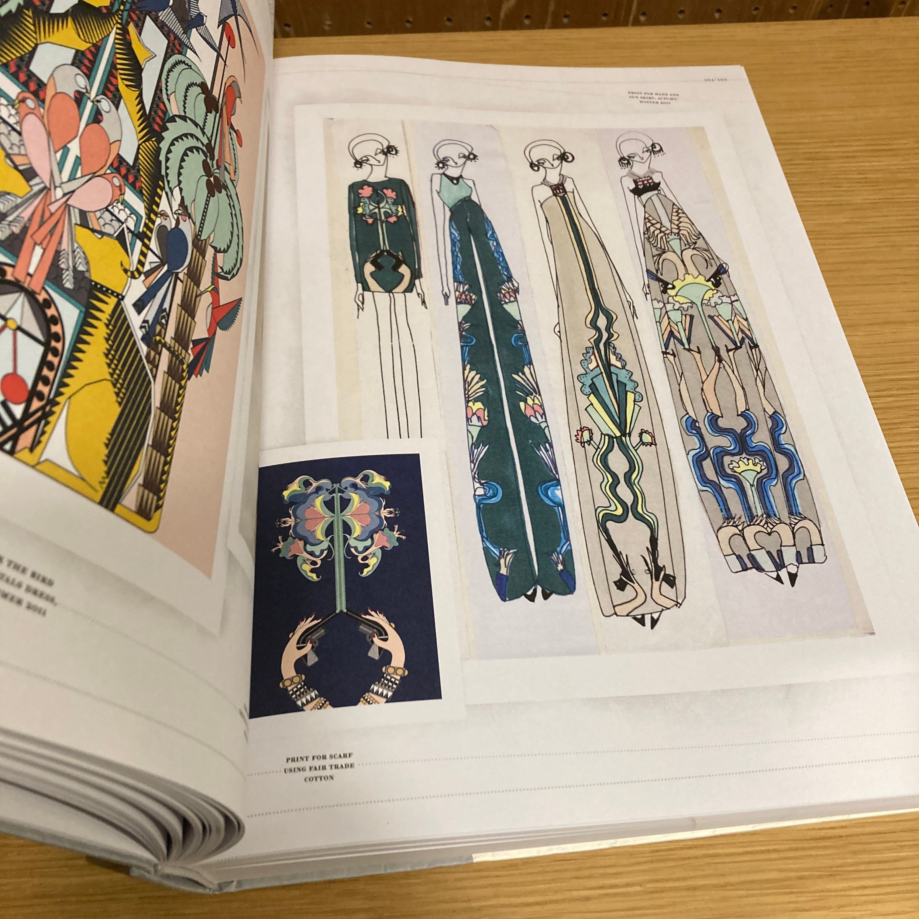 Pattern: 100 Fashion Designers, 10 Curators | 百年