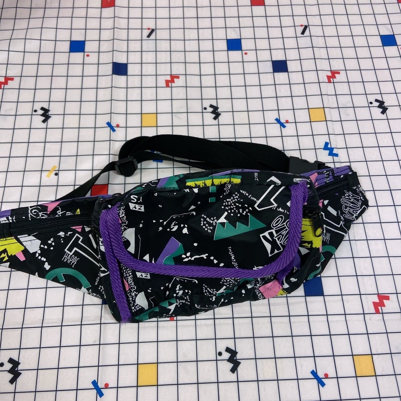 タグ付き ジオメトリックナイロンセットアップ USAファンシー古着 spank Spank!