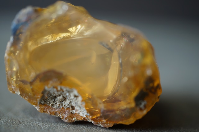 エッグ・イン・オパール Opal Egg 2267