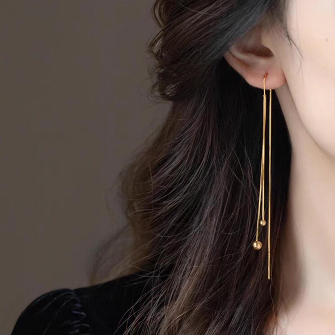 Gold ball chain long earring 00145