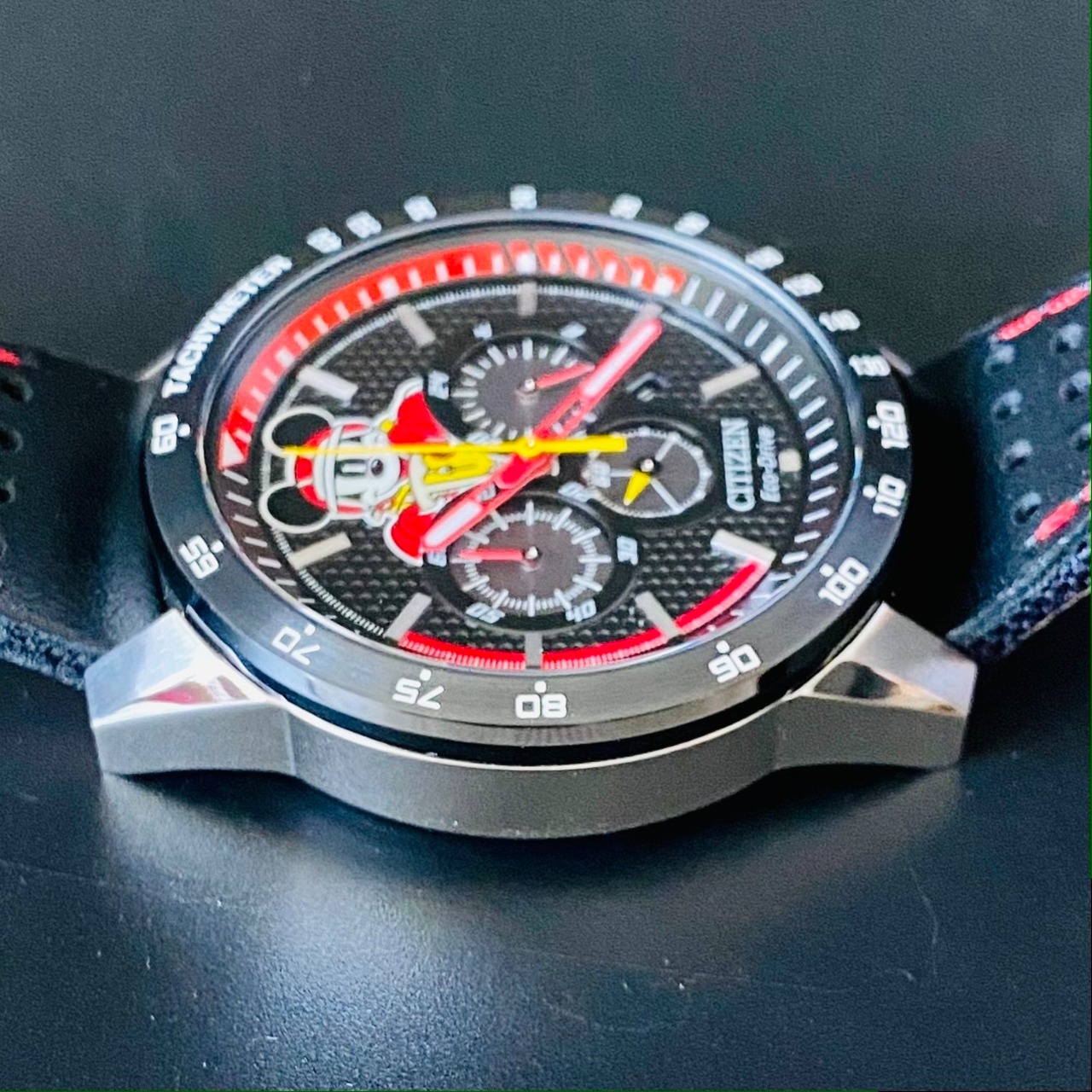 新品 シチズン】CITIZEN エコドライブ ディズニー ミッキー 100m防水 