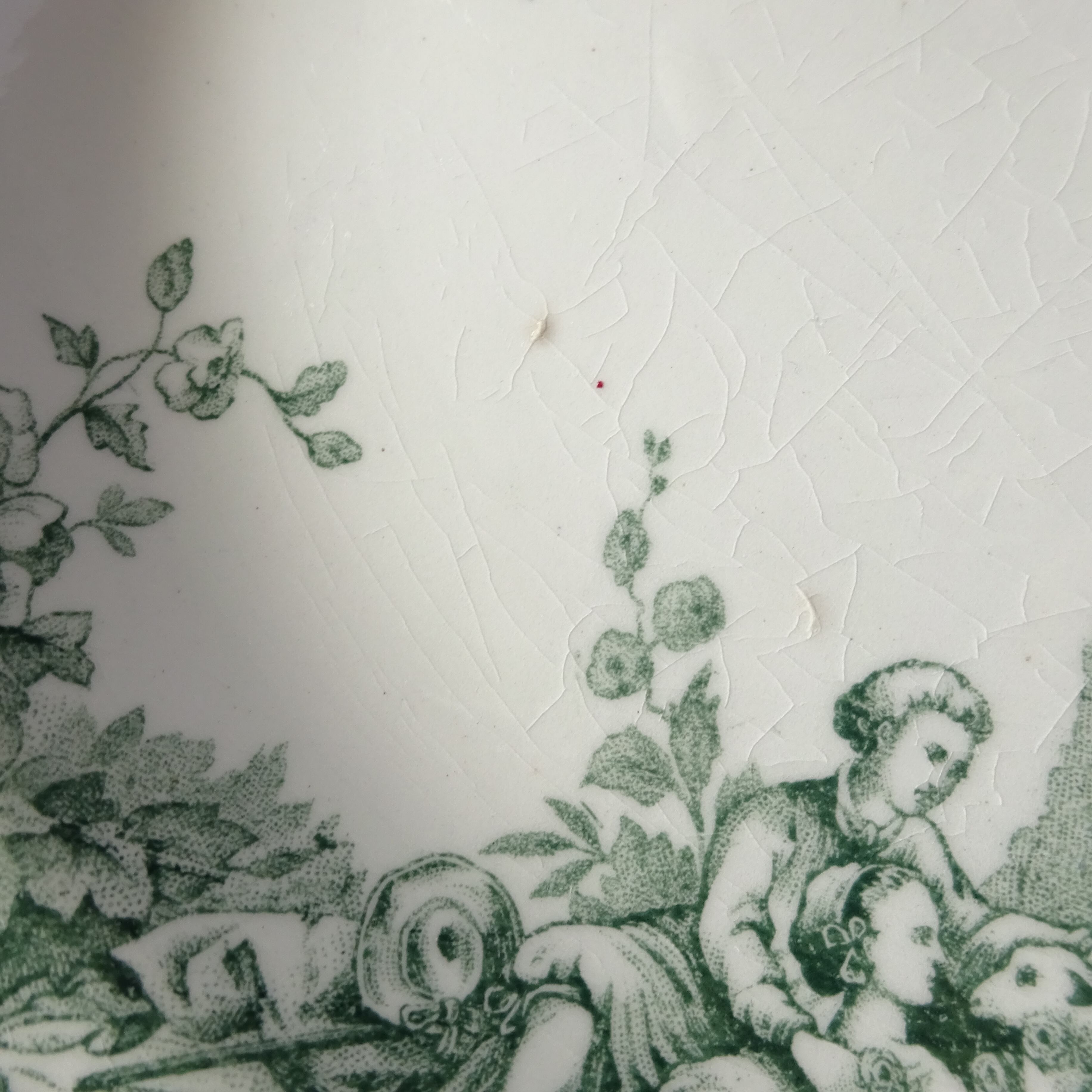 ☆TERRE de FER PORCELAINE OPAQUE DE GIEN modèle 《IDYLLE》 assiette demi creuse (C)