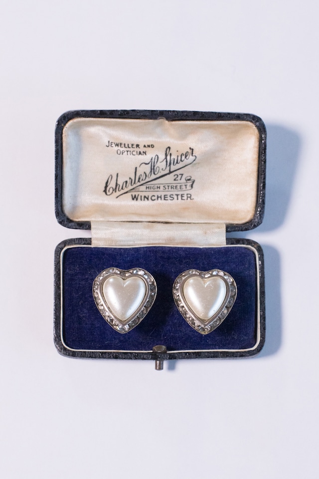 【Run Rabbit Run Vintage】Heart pearl with Rhinestone earring