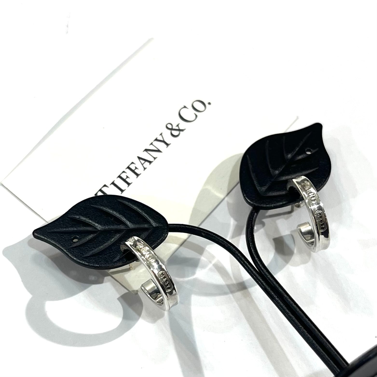希少【TIFFANY&CO.】【ピアス】2656 T&CO SV925／1997刻印／華奢