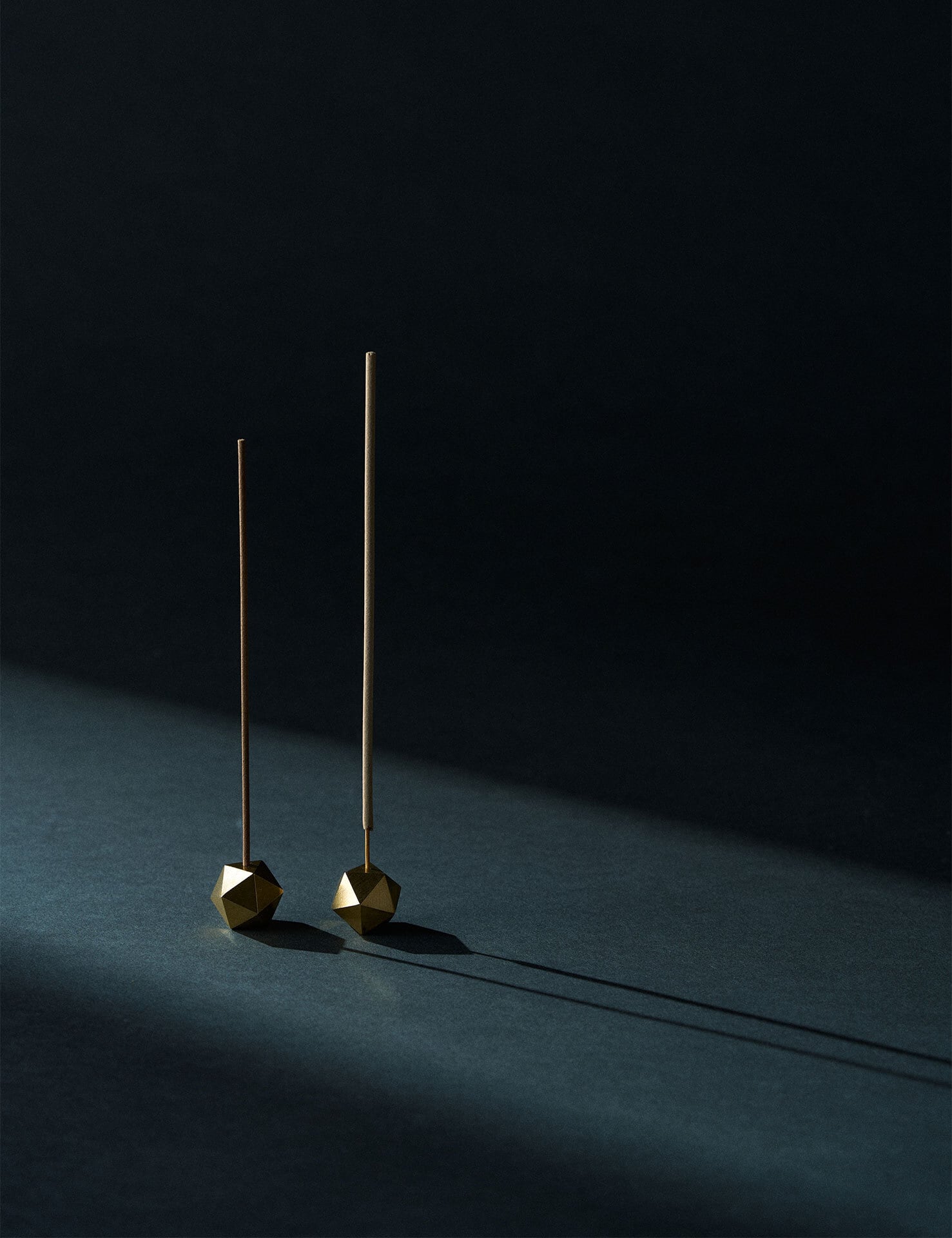 poly incense holder <brass> | NAGAE+公式オンラインストア