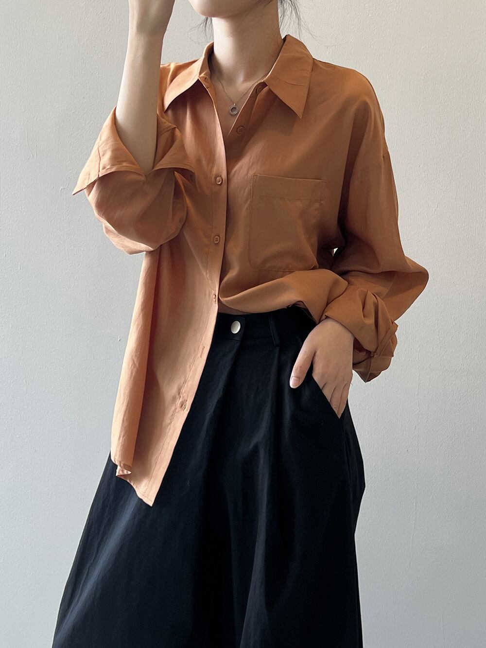 (4color)シンプルポケットシャツ