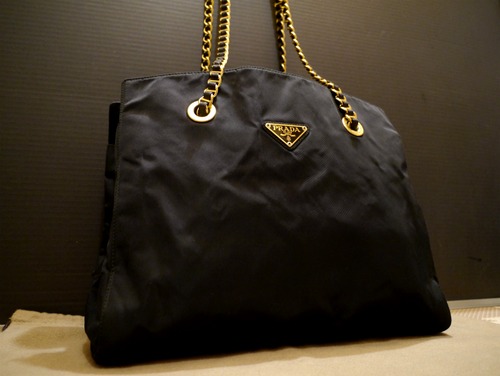 レア美品★PRADA プラダ ゴールドチェーン ショルダー バッグ 黒◆