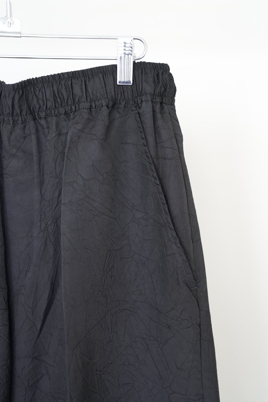 Cristaseya OVERSIZED PYJAMA PANTS BLACK | TOMMY'S KURAMAE