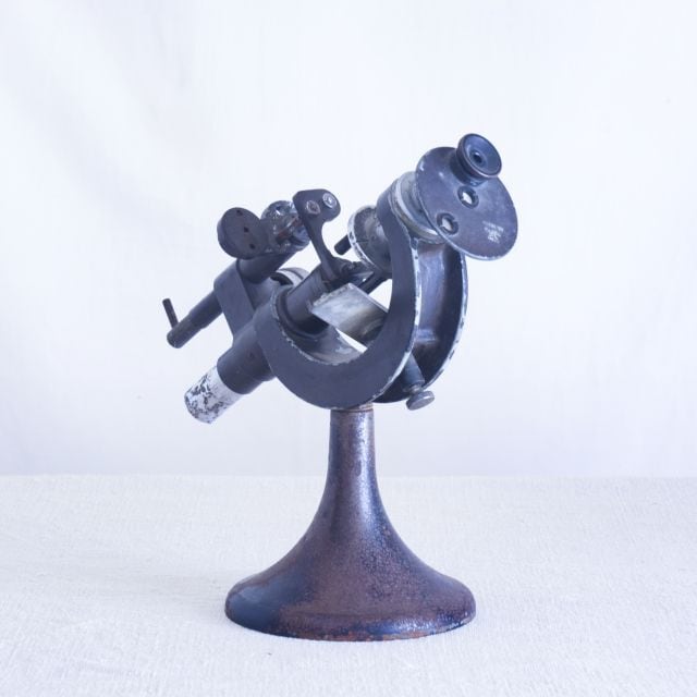 顕微鏡20世紀初期。 | Myshica Antik