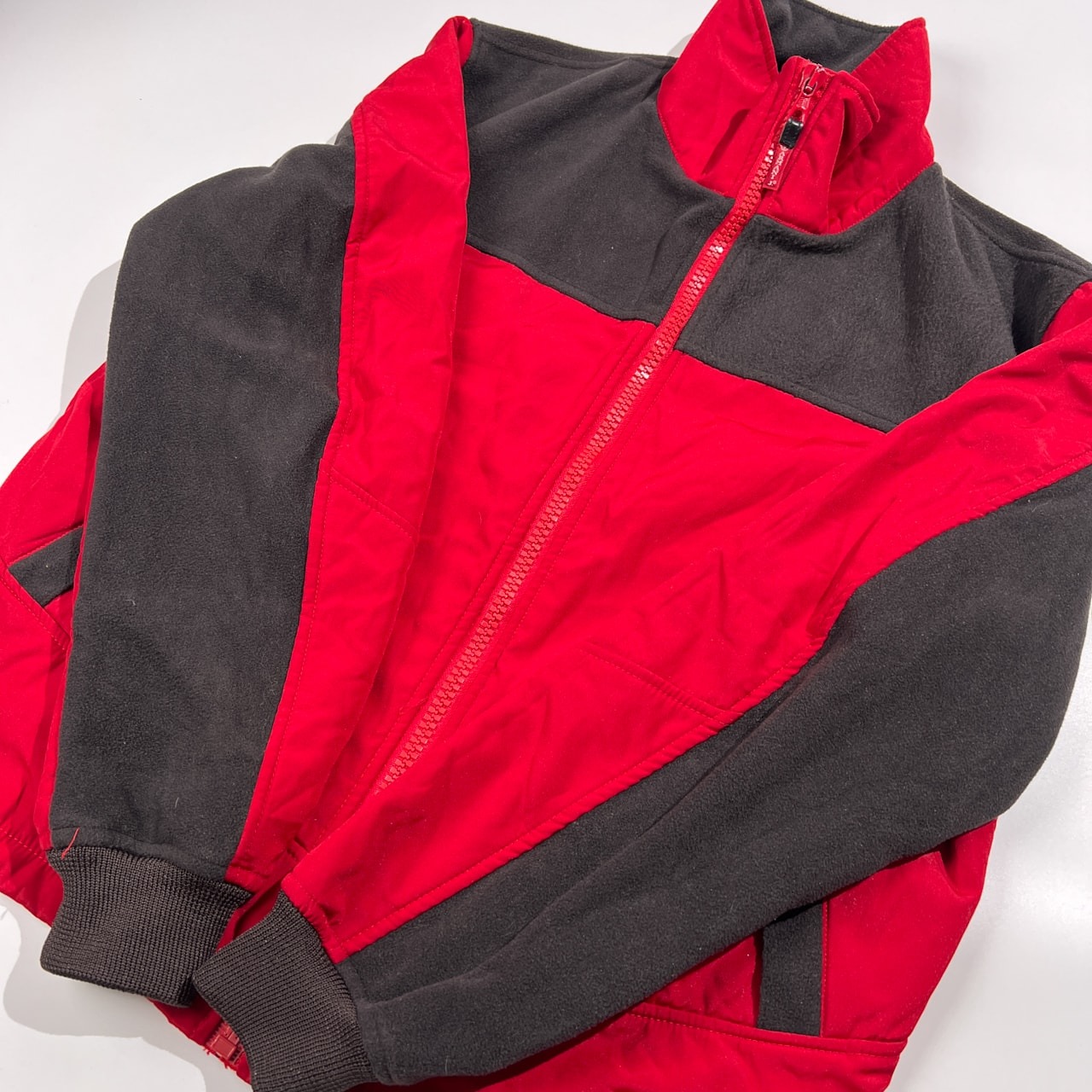 90s イタリア製 ARMANI JEANS アルマーニ ジーンズ BIGロゴ刺繍 ジップアップ フリース切替 ジャケット 48 /レッド/メンズ/D-TK6246