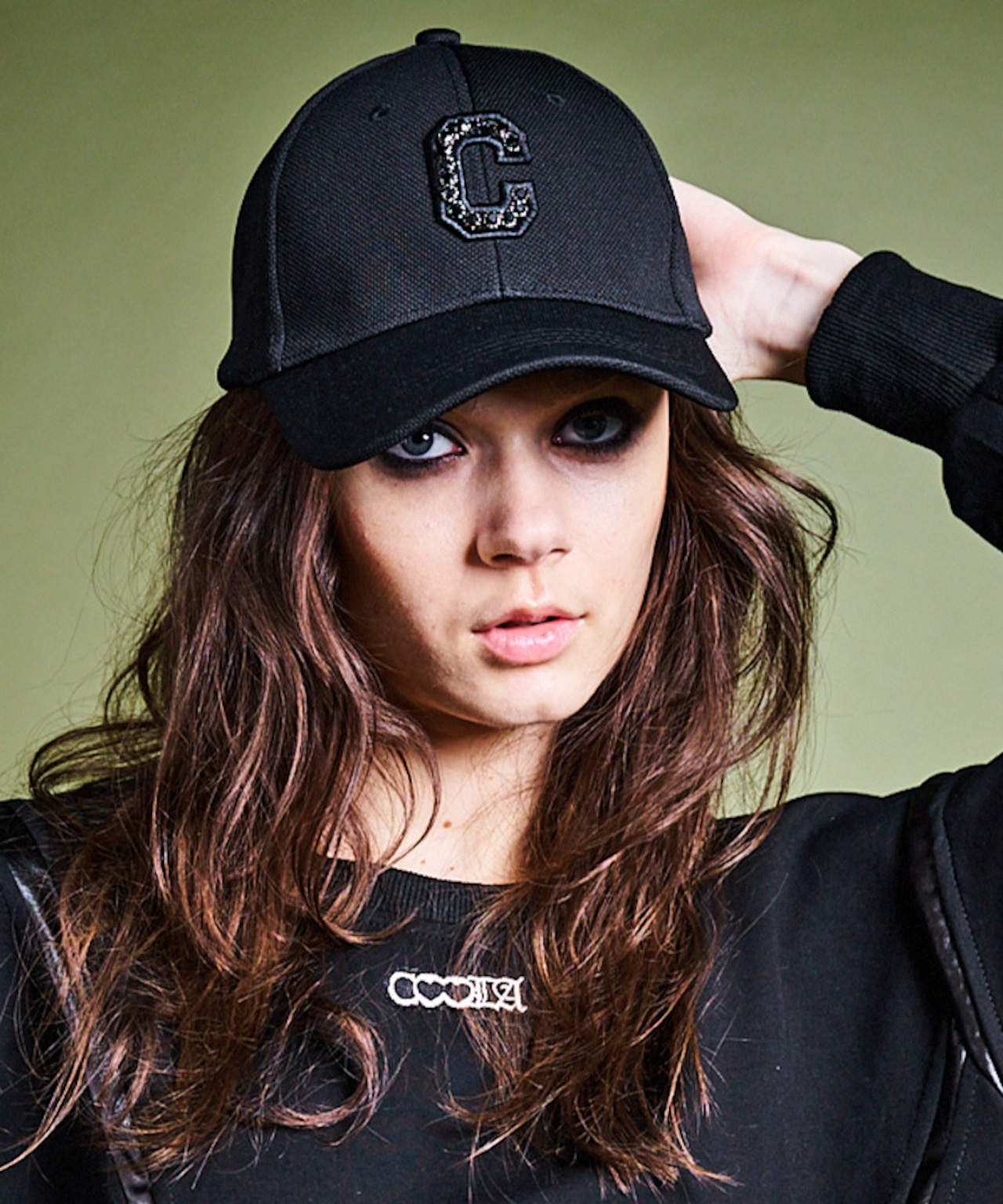 COOLA Emb ビジューCAP (BLACK) CQ-47501