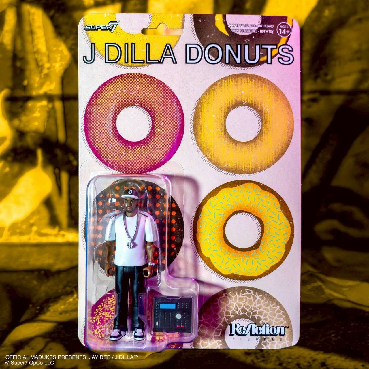 【 スーパー7 ReAction Figures 】J DILLA ジェイディラ Donuts ドーナツ アルバムカバー ver. / SUPER7 /スーパー7〚アメリカン雑貨 アメトイ〛