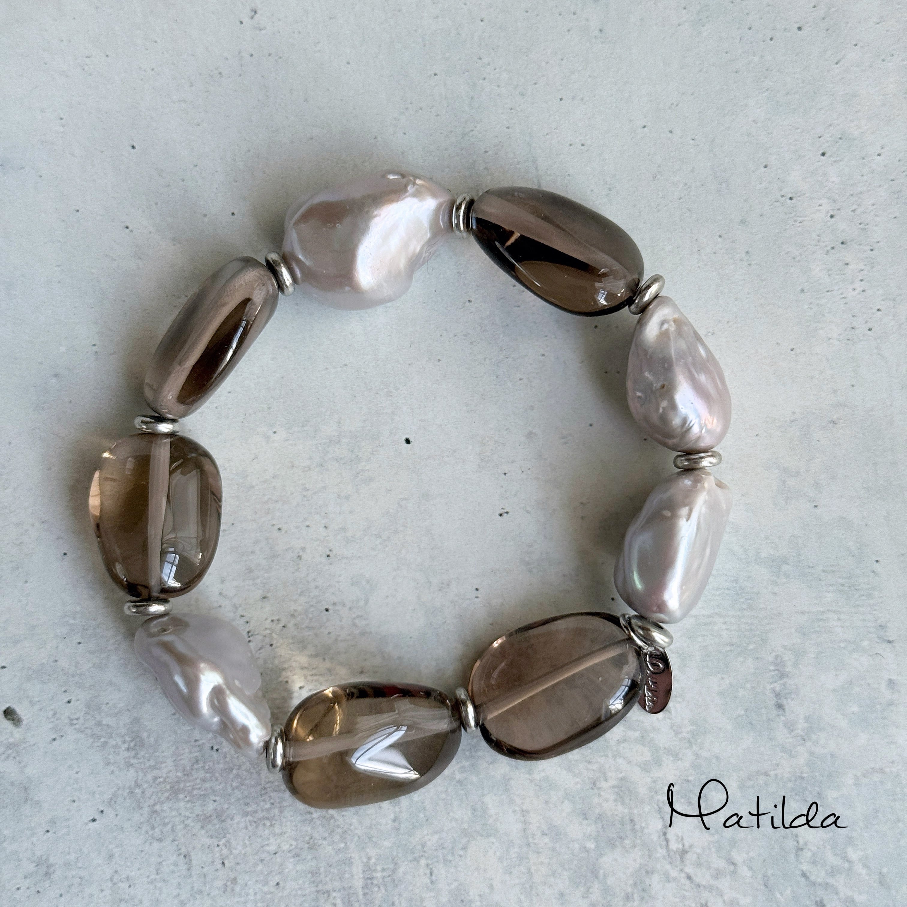 【再販】bicolor bracelet(スモーキークォーツ×淡水パール)