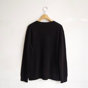 one f.  Cashmere Crew Neck Knit
