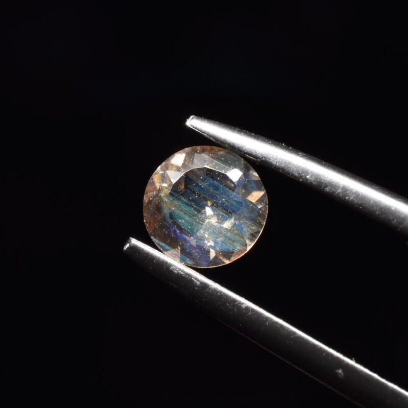 高品質 クリアクォーツ スターカービング ゴールドスタンド付き