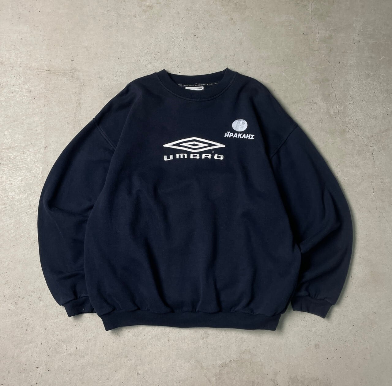 90年代 UMBRO アンブロ スウェットシャツ ビッグロゴ 刺繍 バック 